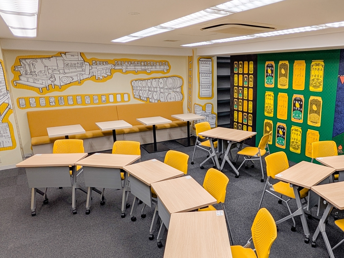 Meeting area of theTokyo office 