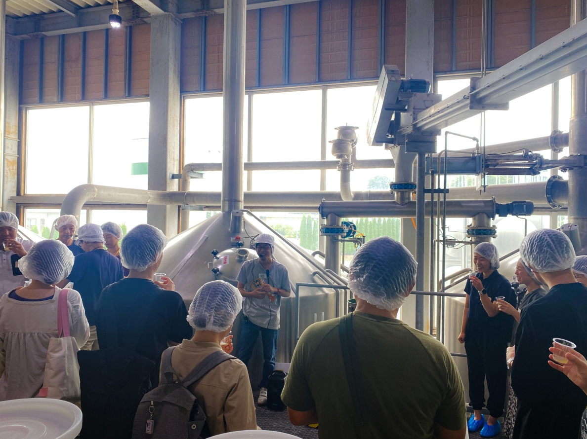 Brewery tour, instruction